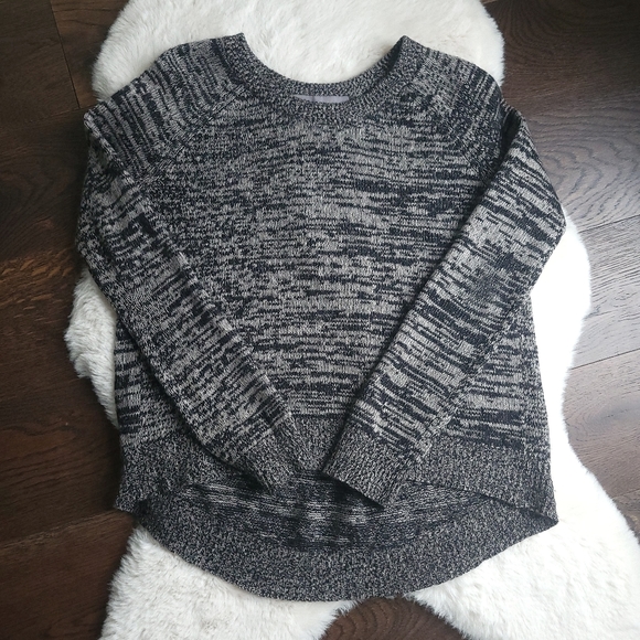 360 Cashmere Wool Marled Zebra Box Pleat Soft Sweater - Picture 3 of 11